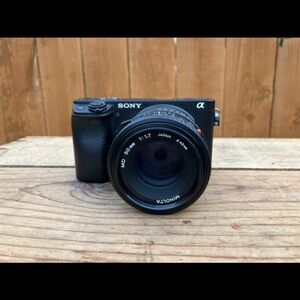 Sony Alpha 6400 Black Camera